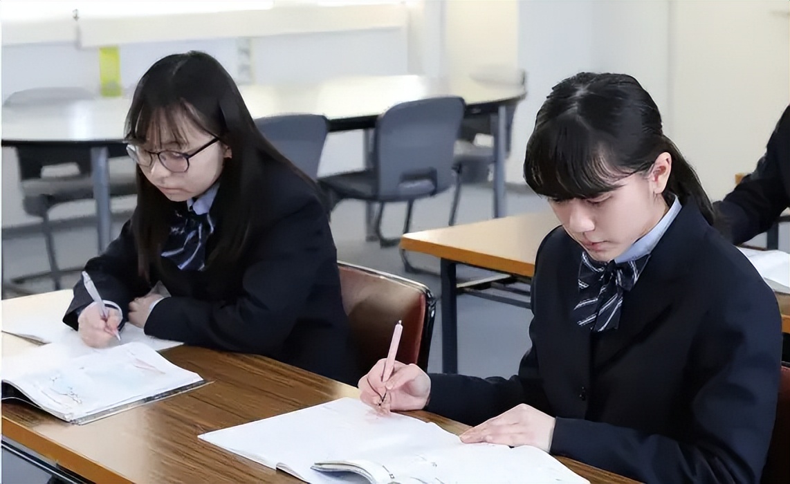 请输入图片描述 请输入图片描述