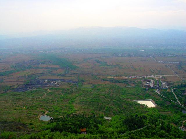 河北旅游：探秘响堂山石窟纪行（图）