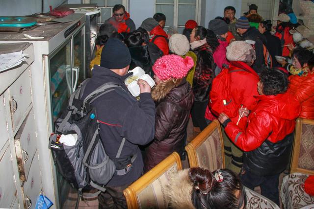 十二年前我在千山五龙宫寺庙吃粥！