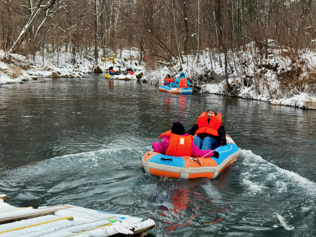 是什么让三国旅行商齐声赞叹？吉林冰雪给了他们答案