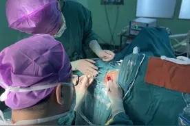 脊髓电刺激术，“唤醒”沉睡数月的他图片