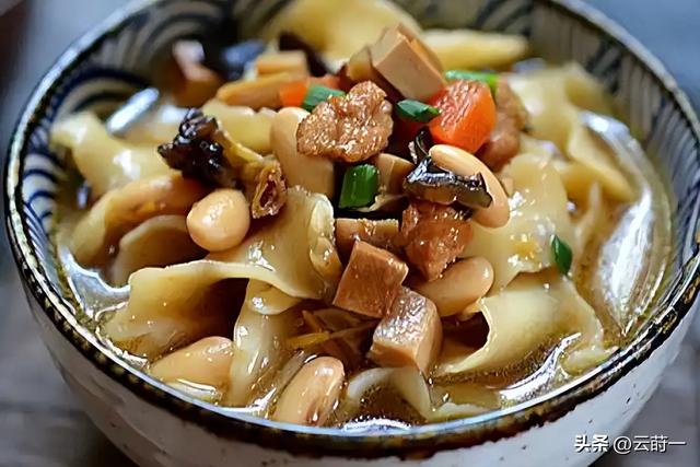 不是迷信！明日腊八节，建议大家：1不出、2不泡、3要吃，别大意