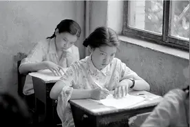 80年代“小中专”毕业生，船到码头车到站，都快退休了吧！图片