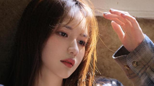 许家印的“神秘女儿”：挥金如土，开上亿跑车，住顶级豪宅！