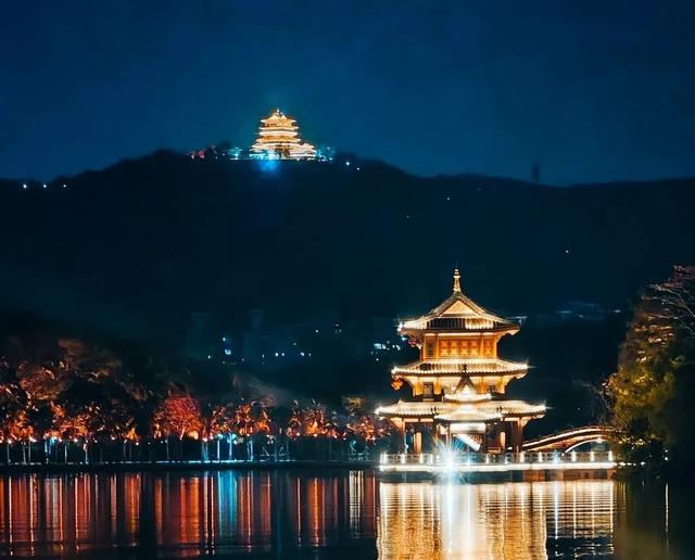 直达上海迪士尼！明起，宁波开通多条乐园专线