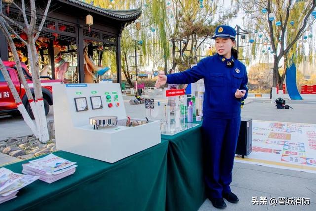 消防宣传月 | 铁花映蓝焰·古巷守平安！这场沉浸式宣传太圈粉～