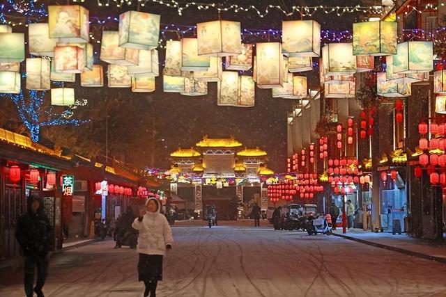丝路雪夜绘新景 复兴坊里品长安