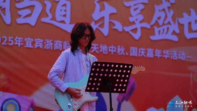 火爆ing！新区这六个地方人从众···
