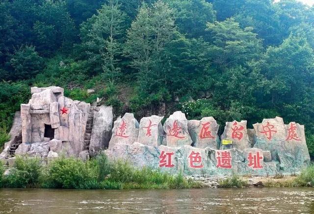 冰天雪地里的精神之旅！穿行敦化红色廊道，每一站都藏着惊喜