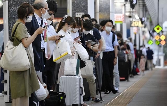 亚洲3国全球顶尖技术：韩国半导体，日本精密机床，中国有什么？