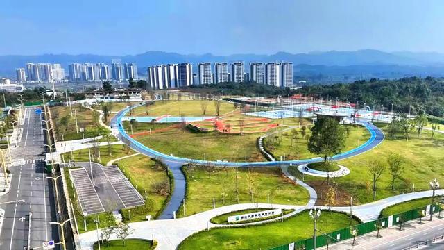 打卡天府体育公园！