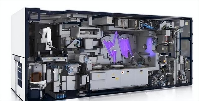 我国量子芯片再获突破，没有EUV光刻机，也能实现5nm芯片性能？