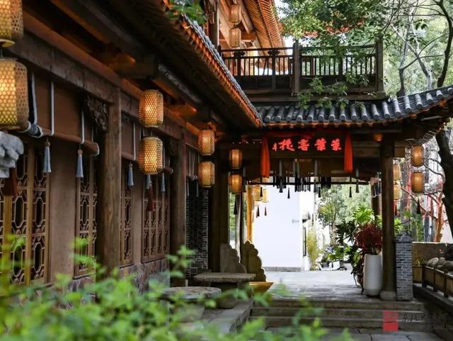 16载烟火淬炼，“北关夜市”C位重燃