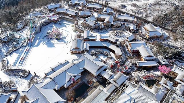 雪漫边境！龙井的冬日藏着冰与暖的双重浪漫