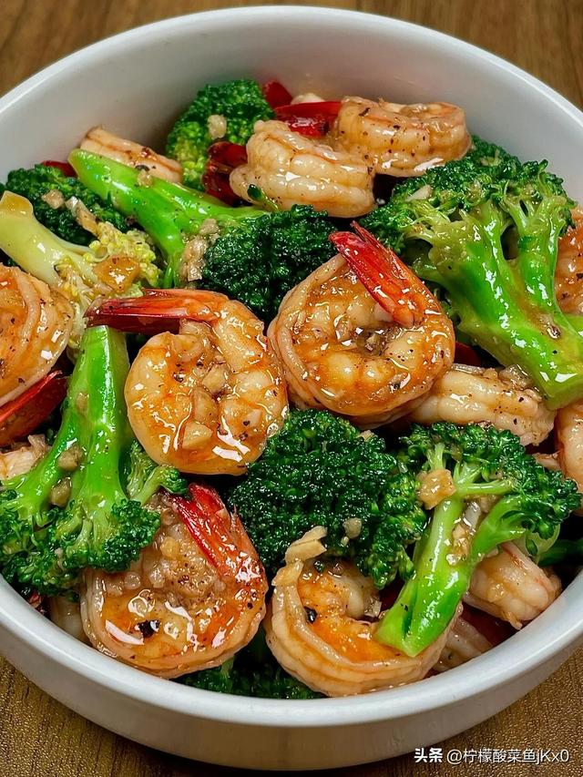 冬至大如年，明日冬至	，提醒：4样不上桌，福气不进门，要懂吃！