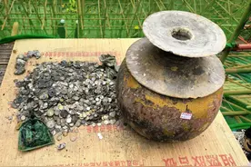 武当山紫霄大殿宝顶内发现343件宝贝！最早的距今约920年图片