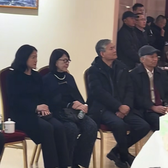 杨振宁去世不到2月	，令人担忧的事还是发生，翁帆近况被曝惹争议