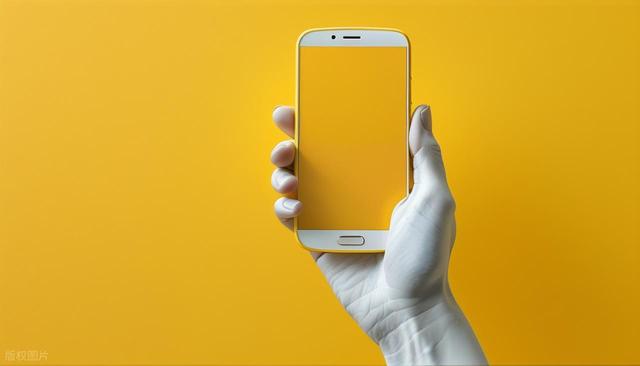 户晨风式的“流量表演”该落幕了