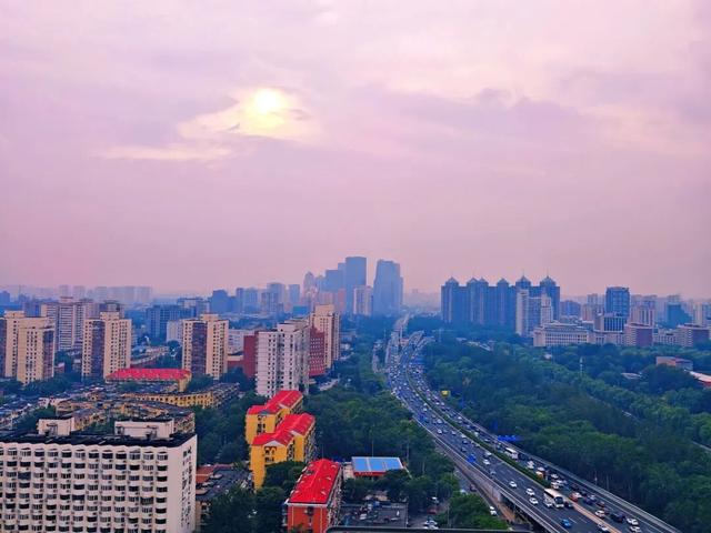 来赏秋分“悬日”！丰台绝美夕阳，太浪漫了——