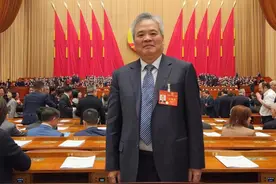 访全国政协委员，中核工程董事长、党委书记徐鹏飞图片