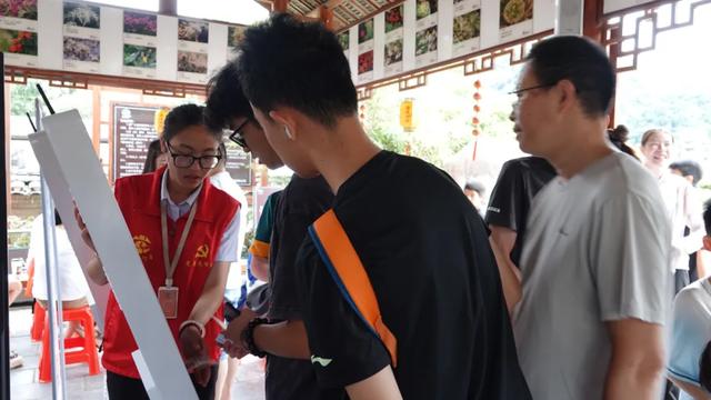 阳朔：暑期旅游服务提质，让山水之约更惬意​