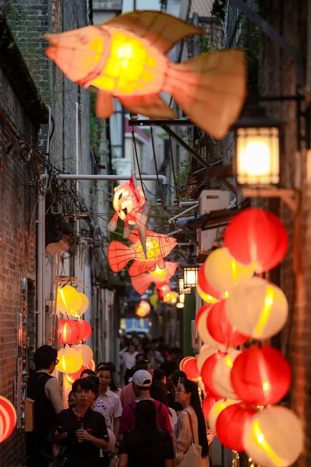 顺德限定！火爆全网的大良鱼灯会来啦！