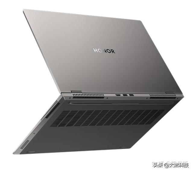 华硕天选6pro和荣耀MagicBook Pro16 2025怎么选？有更好机型推荐吗