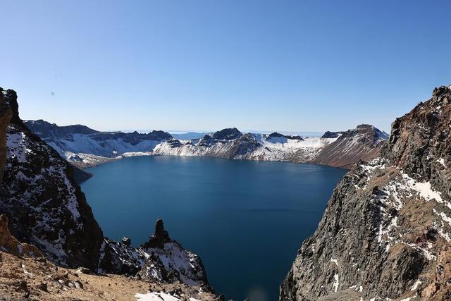 东北“杀疯了”！从新疆平替到单省一周吸金250亿，做对了什么？