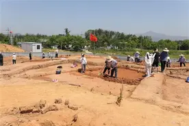 安庆一地发现古墓群！现场直击→图片