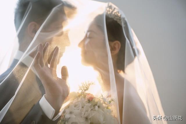 山东00后小姑娘不要彩礼，却提出3个条件，简直颠覆认知！