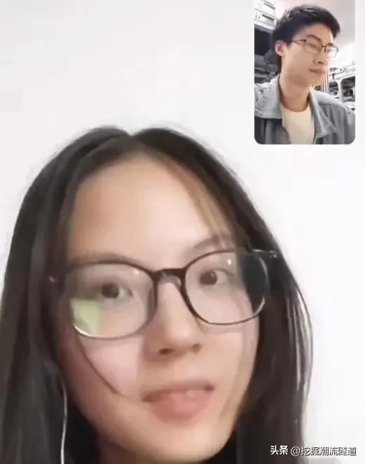 看清华博士庞众望怎么谈恋爱，电动车后座的爱情，踏实又温暖