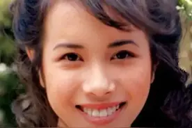 欧亚混血儿、美腿天后～莫文蔚，家世显赫，四上春晚，嫁给初恋图片