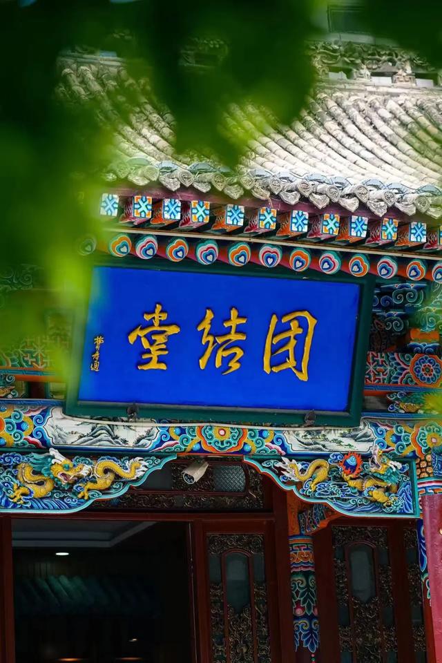 在临夏,把夏天过成诗——公园、夜景与音乐会的清凉邀约