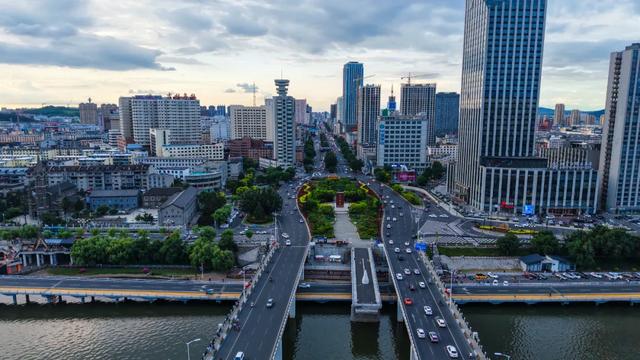 风景秀丽、物价便宜、避暑胜地……东北有一座被严重低估的宝藏城市
