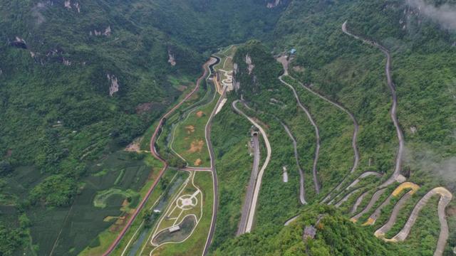 广西凤山县历史沿革及行政区划