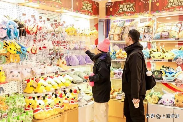 外滩这里人气“爆爆爆”！300㎡真冰滑冰场+马戏表演，冬日嘉年华梦幻启航啦！