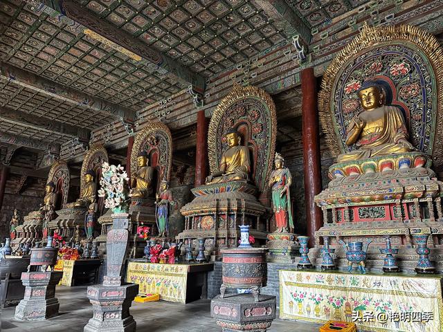 华严寺：“八大辽构”之七，拥有最美辽塑菩萨和最美古代书橱