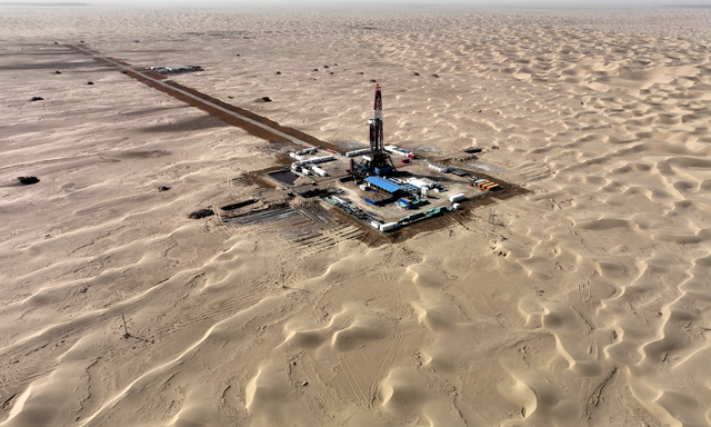 曾经荒无人烟的戈壁，新疆凭什么能逆袭成如今的能源顶流？