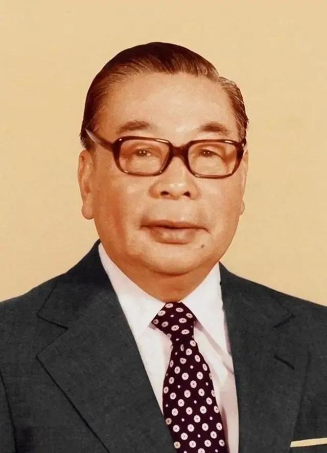 这就是蒋经国二儿媳黄美伦的真实样貌，颜值堪比明星，罕见老照片