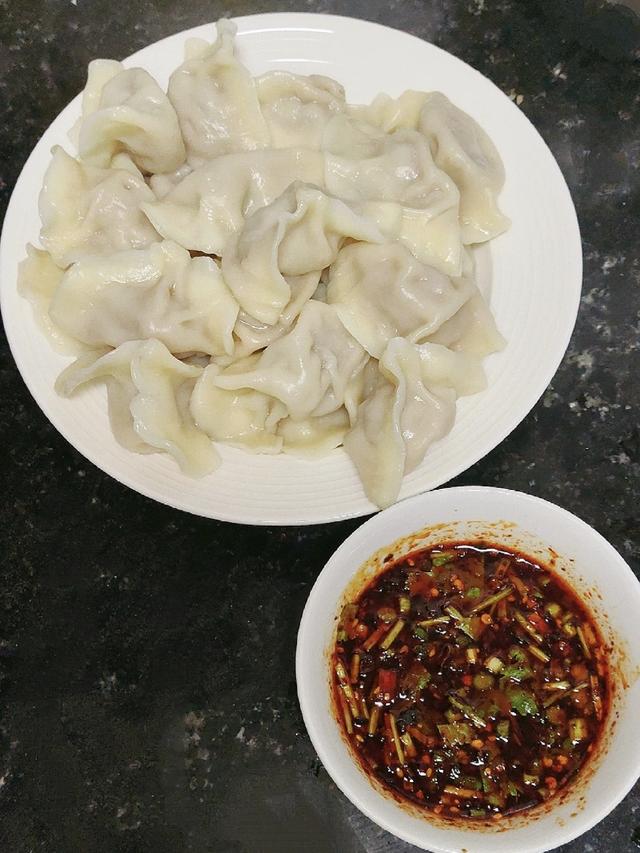 冬至吃饺子！韭菜和白菜先让让，3种“鸿运馅”福日最香，别错过