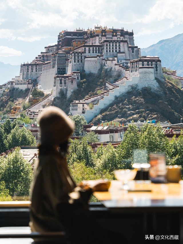 西藏，旅行天花板！2026年的最全玩法，就在这篇里→