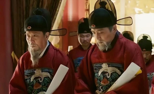 为什么说历史上每个政权后期，只有斩杀贪官，才能避免朝代倾覆