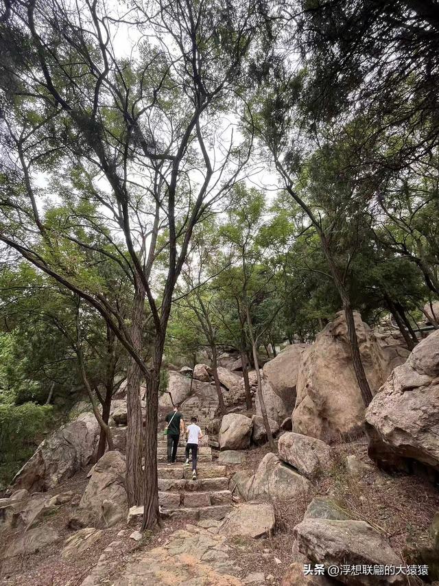 莱芜雪野的马鞍山，极其极其值得一游！