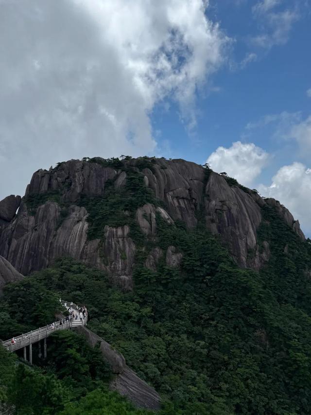 徒步三山五岳：安徽黄山！