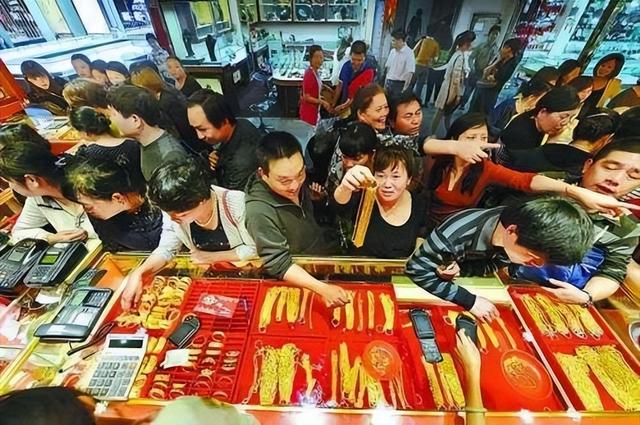 “黄金税”来了，黄金市场要变天？最新税改背后释放了什么信号？