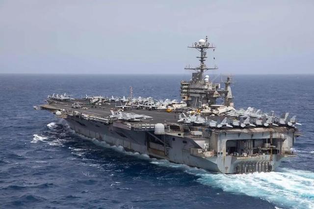 国之将亡必有妖？美军南海40分钟连摔两机，炸出背后深层危机