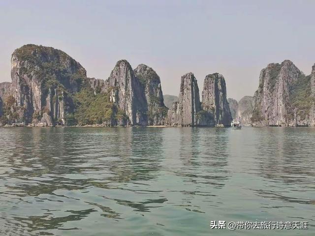 越南下龙湾,海上桂林风光