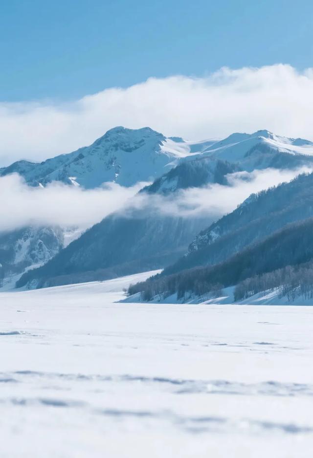 长白山冬日限定：冰封天池、雾凇魔界，一场与天地对话的旅程