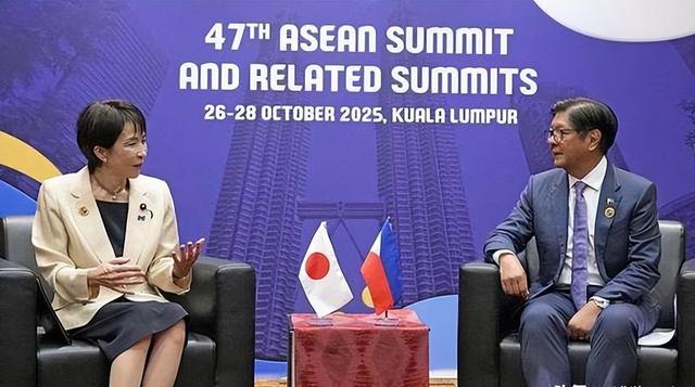 6国外援候命，高市通告全球，对华打响第二枪	，解放军被逼上硬菜