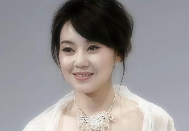 宁愿净身出户，也要与闫妮离婚的邹伟，19年过去现状如何